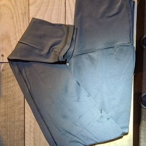 Aerie chill play move